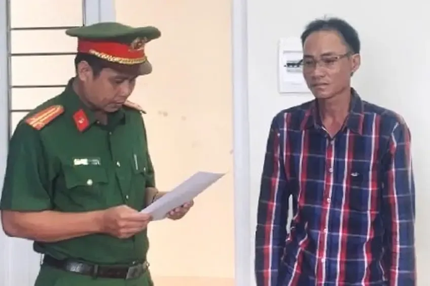 Bắt kẻ làm chuyện đồi bại với cô gái hạn chế nhận thức dẫn đến mang thai - 1 Bắt kẻ làm chuyện đồi bại với cô gái hạn chế nhận thức dẫn đến mang thai - 1