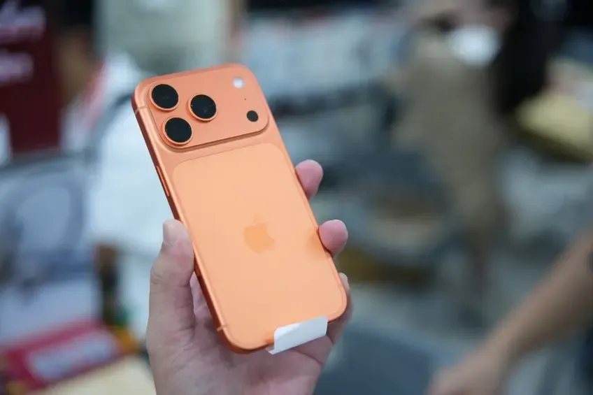 Giá iPhone 17 Pro Max tăng cao do sự khan hiếm Giá iPhone 17 Pro Max tăng cao do sự khan hiếm